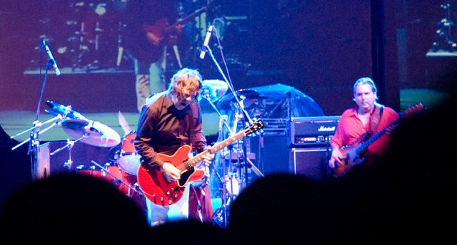 800px-Gary_Moore.jpg, 91 KB